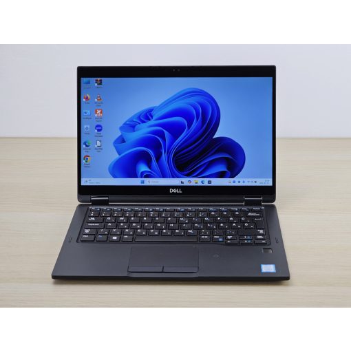 Dell Latitude 7390 2in1 Tablet laptop / i7-8650U / 16GB RAM / 512GB SSD / Érintőképernyős / Magyar billentyűzet