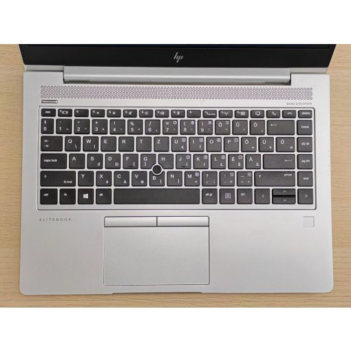 Használt HP EliteBook laptop mt45 , AMD Ryzen 3 PRO 3300U , 8GB RAM , 128GB SSD, felújított, garanciával