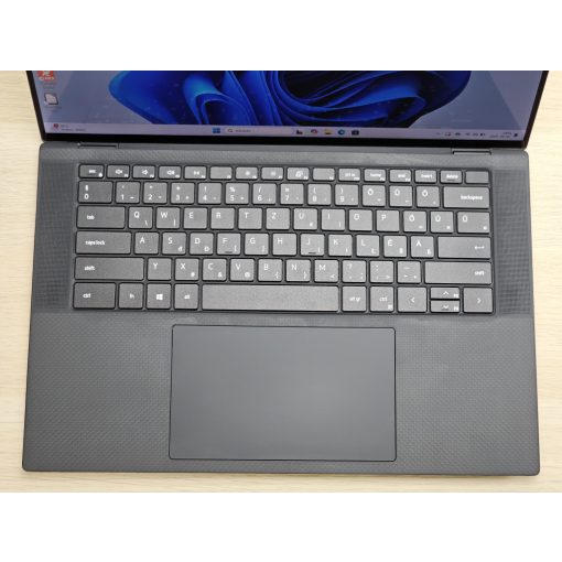 Dell XPS 15 9500 4K + Nvidia / I7-10750H / 32GB RAM / 1TB SSD / Érintőképernyős / Magyar billentyűzet