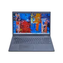 Dell Latitude 3520 Laptop + Iris XE GPU / i5-1135G7 / 8GB RAM / 256GB SSD