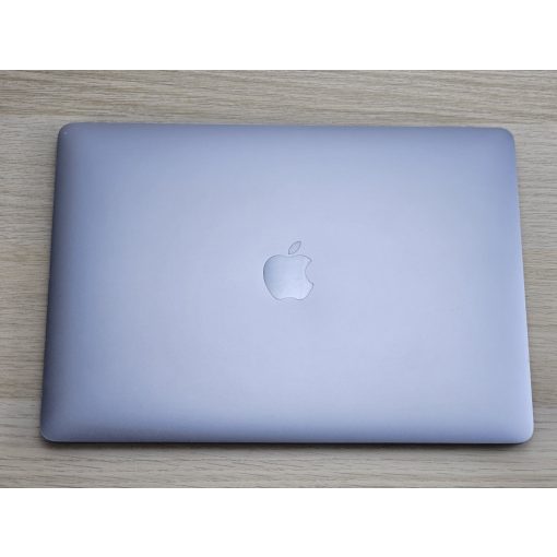 Apple MacBook Pro 13 A1989 (2018) / i5 / 8GB RAM / 256GB SSD