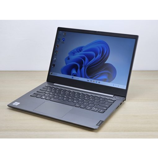 Lenovo ThinkBook 14-IIL Laptop / i5-1035G1 / 8GB RAM / 256GB SSD 