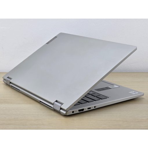 Lenovo Ideapad 320 használt laptop, Celeron N3350, 8GB RAM, 128GB SSD, magyar billentyűzet