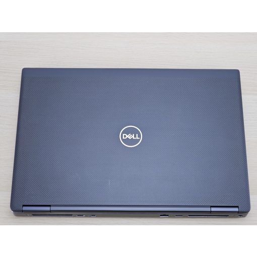 Dell Precision 7740 Laptop + Nvidia / Xeon / 32GB RAM / 512G