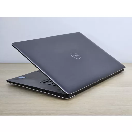 Dell Precision 5530 Laptop + Nvidia / i7-8850H / 8GB RAM / 256GB SSD