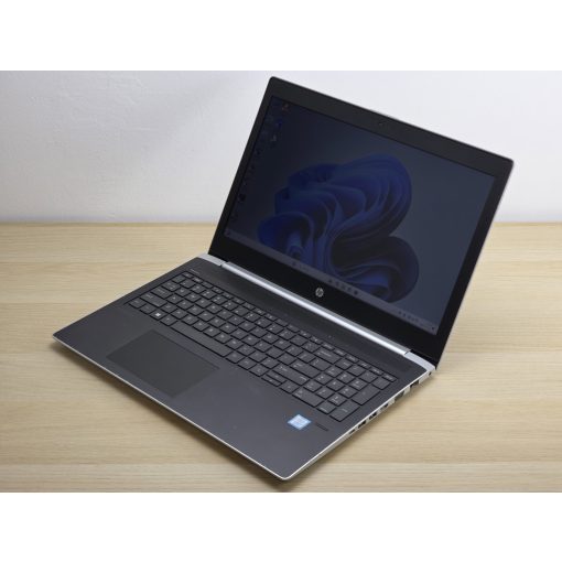 Használt HP ProBook 450 G5 laptop i5-8265U processzorral, 8GB RAM-mal és 128GB SSD-vel