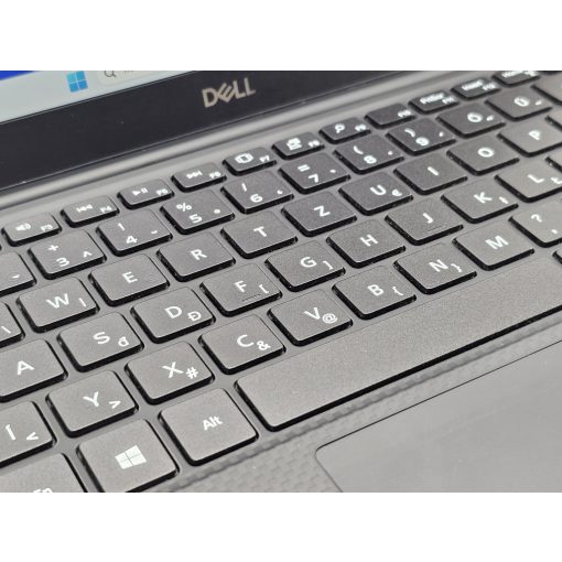 Dell XPS 13 9380 – i5-8265U, 8GB RAM, 256GB SSD, magyar billentyűzet