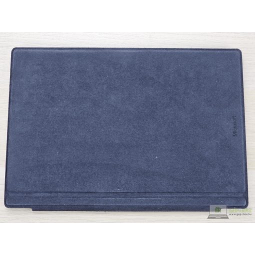 Microsoft Surface Pro 5 / Tablet laptop / i7-7660U / 8GB RAM / 256GB SSD / Érintőképernyős