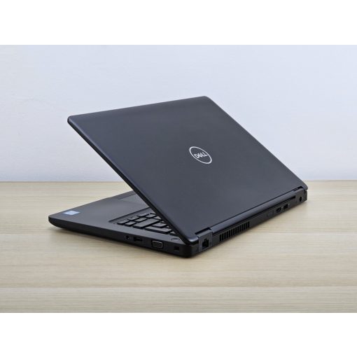 Dell Latitude 5490 Laptop / i5-8350U / 8GB RAM / 256GB SSD