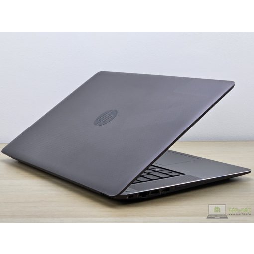 HP Zbook Studio 15 G3 Laptop + Nvidia / i7-6700HQ / 16GB RAM / 256GB SSD