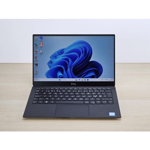 Dell XPS 13 9380 – i5-8265U, 8GB RAM, 256GB SSD