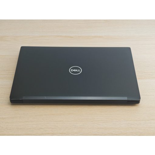 Dell Latitude 7490 Laptop / i7-8650U / 16GB RAM / 256GB SSD / Érintőképernyős / Magyar billentyűzet