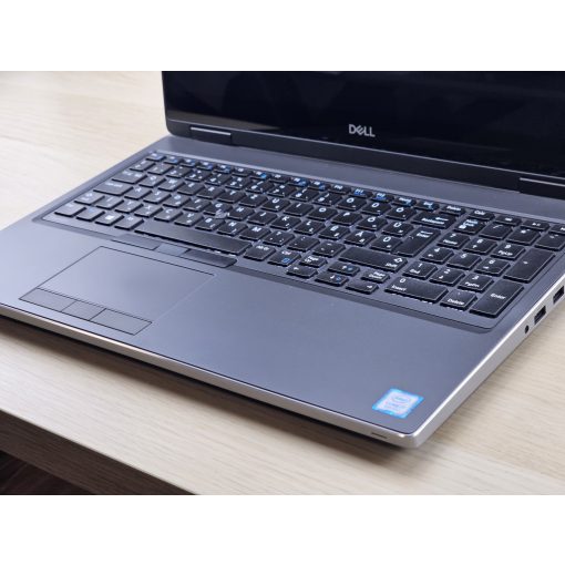 Használt Dell Precision 7540 laptop, Intel i7-9750H, 32GB RAM, 512GB SSD, felújított, garanciával