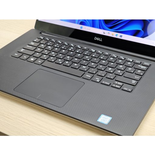 Dell XPS 15 7590 4K + Nvidia / i7-9750H / 16GB RAM / 256GB SSD / Érintőképernyős / Magyar billentyűzet