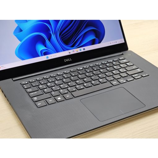 Dell XPS 15 7590 4K + Nvidia / i7-9750H / 16GB RAM / 256GB SSD / Érintőképernyős / Magyar billentyűzet