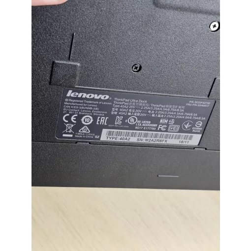 Lenovo ThinkPad Ultra Dock dokkoló