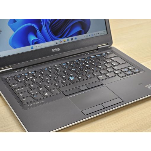 Dell Latitude E7440 / i7-4600U / 8GB RAM / 128GB SSD