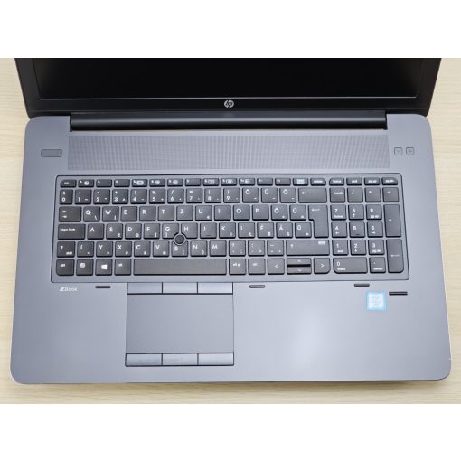 HP Zbook 17 G4 Laptop + Nvidia / i7-7820HQ / 32GB RAM / 512GB SSD / Magyar billentyűzet