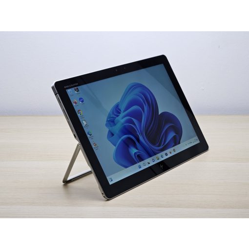 HP Elite X2 1012 G2 tablet laptop, I5-7200U, 8GB RAM, 128GB SSD – használt, felújított