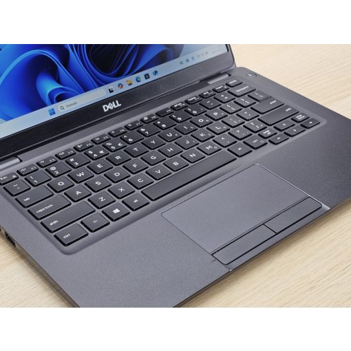 Dell Latitude 5300 Laptop / i5-8365U / 16GB RAM / 256GB SSD / FHD