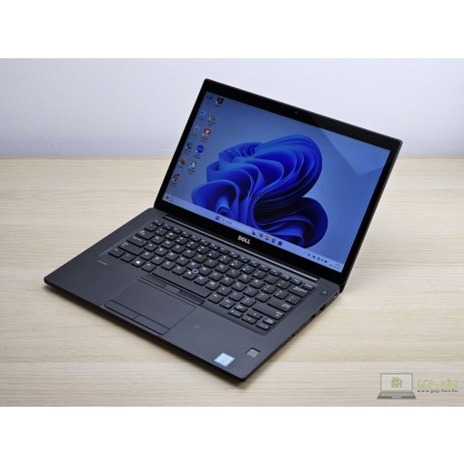 Használt Dell Latitude 7480, i5-7300U, 8GB RAM, 256GB SSD, érintőképernyős, prémium üzleti laptop