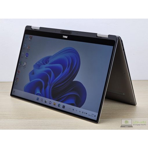 Dell XPS 13 9365 / i7-7Y75 / 16GB RAM / 256GB SSD / Érintőképernyős / Tablet