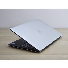Dell XPS 13 9370 – i7-8550U, 16GB RAM, 256GB SSD, magyar billentyűzetes prémium ultrabook