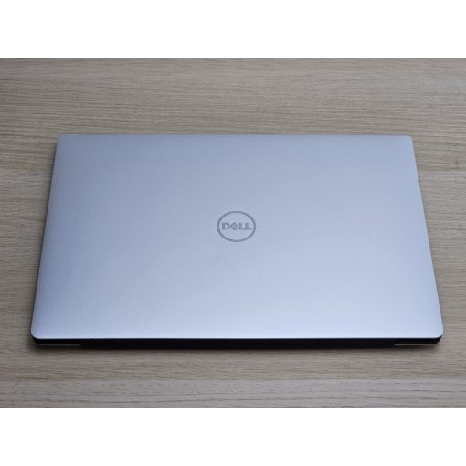 Dell XPS 13 9370 – i7-8550U, 16GB RAM, 256GB SSD, magyar billentyűzetes prémium ultrabook