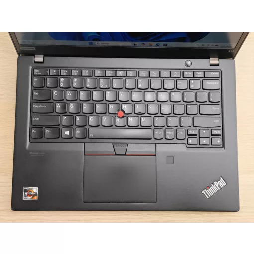 Lenovo ThinkPad Laptop X13 / i5-10310U / 16GB RAM / 256GB SSD