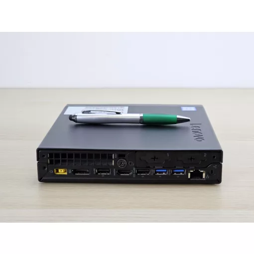 Lenovo ThinkCentre M920q mini pc / i5-8500T / 8GB RAM / 256GB SSD