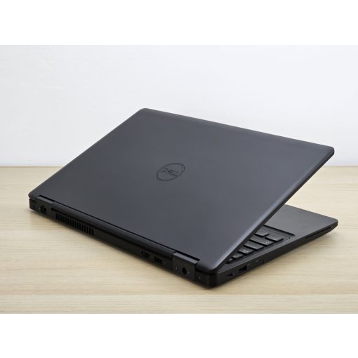 Dell Latitude 5591 – i5-8300H, 8GB RAM, 256GB SSD, érintőképernyős laptop