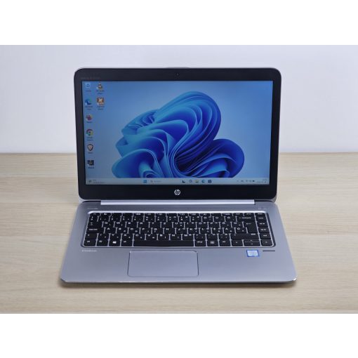 HP Elitebook Folio 1040 G3 / i5-6200U / 8GB RAM / 256GB SSD / Magyar billentyűzet