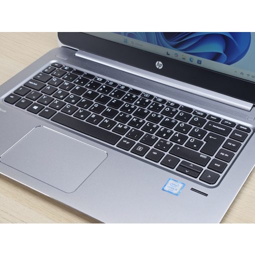 HP Elitebook Folio 1040 G3 / i5-6200U / 8GB RAM / 256GB SSD / Magyar billentyűzet
