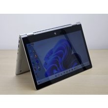 HP EliteBook X360 1030 G2 / i5-7200U / 8GB RAM / 256GB SSD / ÉRINTŐKÉPERNYŐS TABLET / Magyar billentyűzet