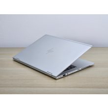 HP EliteBook X360 1030 G2 / i5-7200U / 8GB RAM / 256GB SSD / ÉRINTŐKÉPERNYŐS TABLET / Magyar billentyűzet