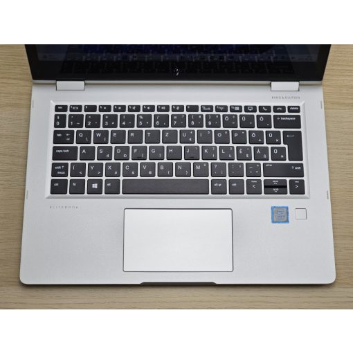 HP EliteBook X360 1030 G2 / i5-7200U / 8GB RAM / 256GB SSD / ÉRINTŐKÉPERNYŐS TABLET / Magyar billentyűzet