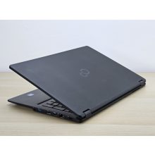 Fujitsu LifeBook laptop u759 / i5-8145U / 8GB RAM / 256GB SSD / Magyar billentyűzet