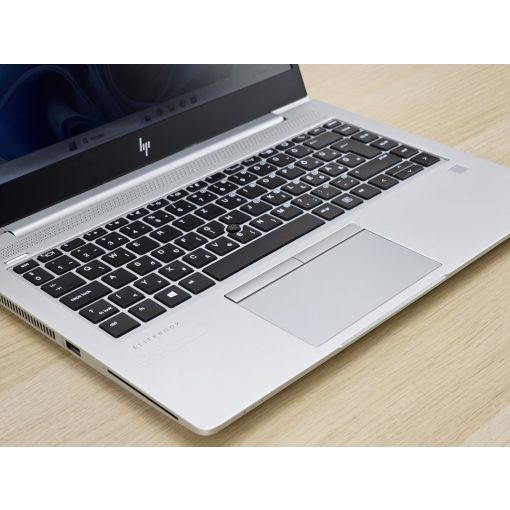 HP EliteBook 745 G6 Laptop + AMD Radeon Vega 8 / AMD Ryzen 5 PRO / 16GB RAM / 512GB SSD / Magyar billentyűzet