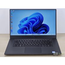Dell Precision 5520 / INTEL XEON  E3-1505M V6 / 32GB RAM / 256GB SSD