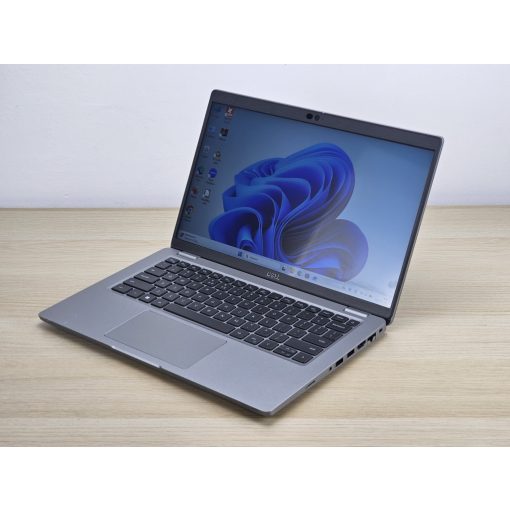 Dell Latitude 5420 Laptop + Iris XE / i5-1145G7 / 8GB RAM / 256GB SSD / Érintőképernyős