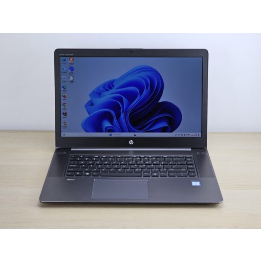 HP Zbook Studio 15 G3 Laptop + Nvidia / i7-6700HQ / 8GB RAM / 256GB SSD