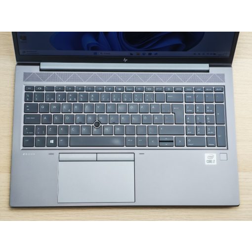 HP Zbook Firefly 15 G7 / i7-10510U / 32GB RAM / 512GB SSD