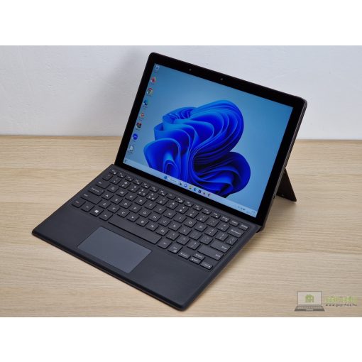 Használt Dell Latitude 5290 2in1, Intel i5-8250U, 8GB RAM, 256GB SSD, felújított, garanciával
