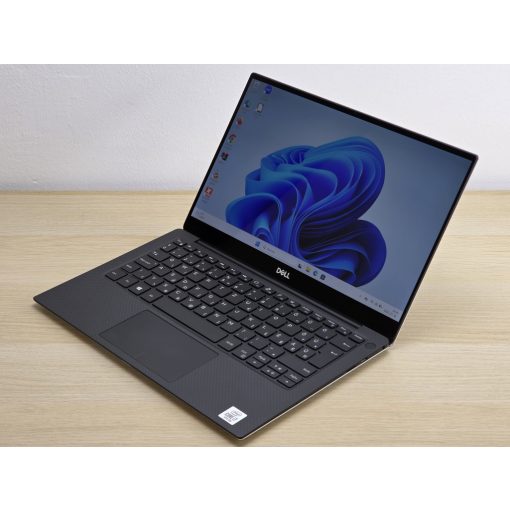 Dell XPS 13 7390 – i7-10510U, 16GB RAM, 512GB SSD, 4K érintőképernyő, magyar billentyűzet