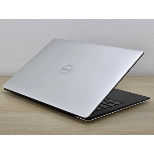 Dell XPS 13 7390 – i7-10510U, 16GB RAM, 512GB SSD, 4K érintőképernyő, magyar billentyűzet