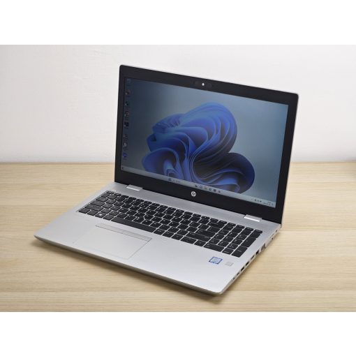 HP ProBook 650 G5 – i5-8265U, 8GB RAM, 256GB SSD üzleti laptop