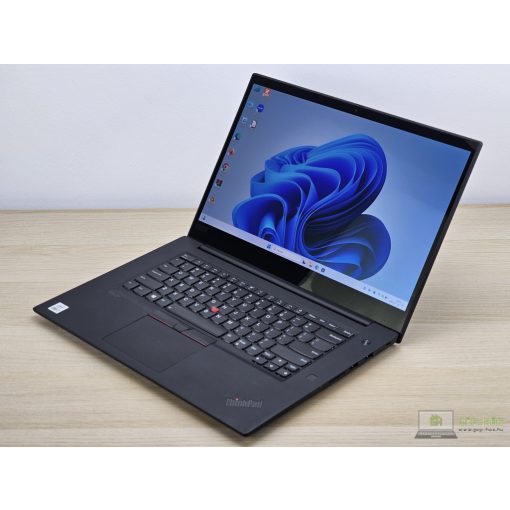 Lenovo ThinkPad P1 Gen 3 4K érintőképernyős + Nvidia