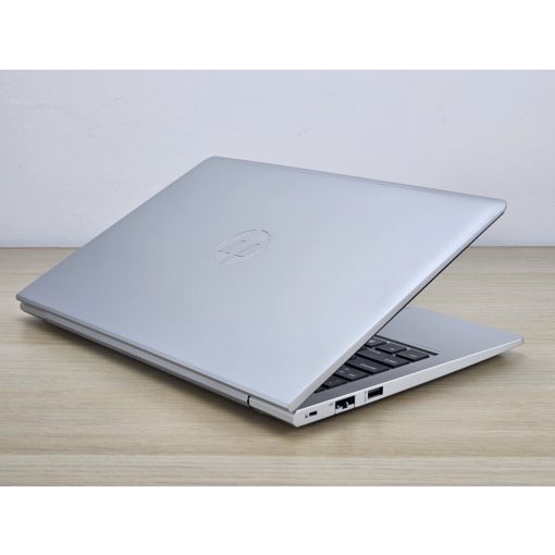 HP Probook 440 G8 Laptop + Iris / i5-1135G7 / 16GB RAM / 256GB SSD