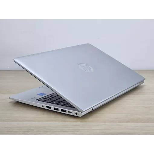 HP Probook 440 G8 Laptop + Iris / i5-1135G7 / 16GB RAM / 256GB SSD