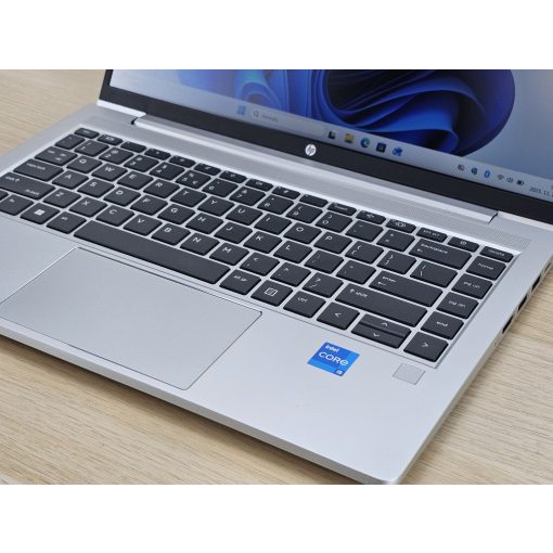 HP Probook 440 G8 Laptop + Iris / i5-1135G7 / 16GB RAM / 256GB SSD